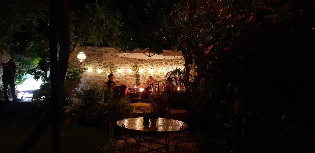 La Cordeline Bed & Breakfast Brignoles Eksteriør bilde